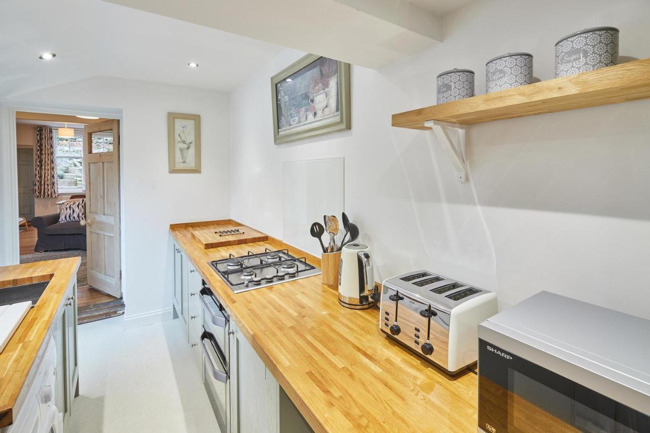 Host & Stay - 1 Coastguard Cottages Scarborough Exteriér fotografie